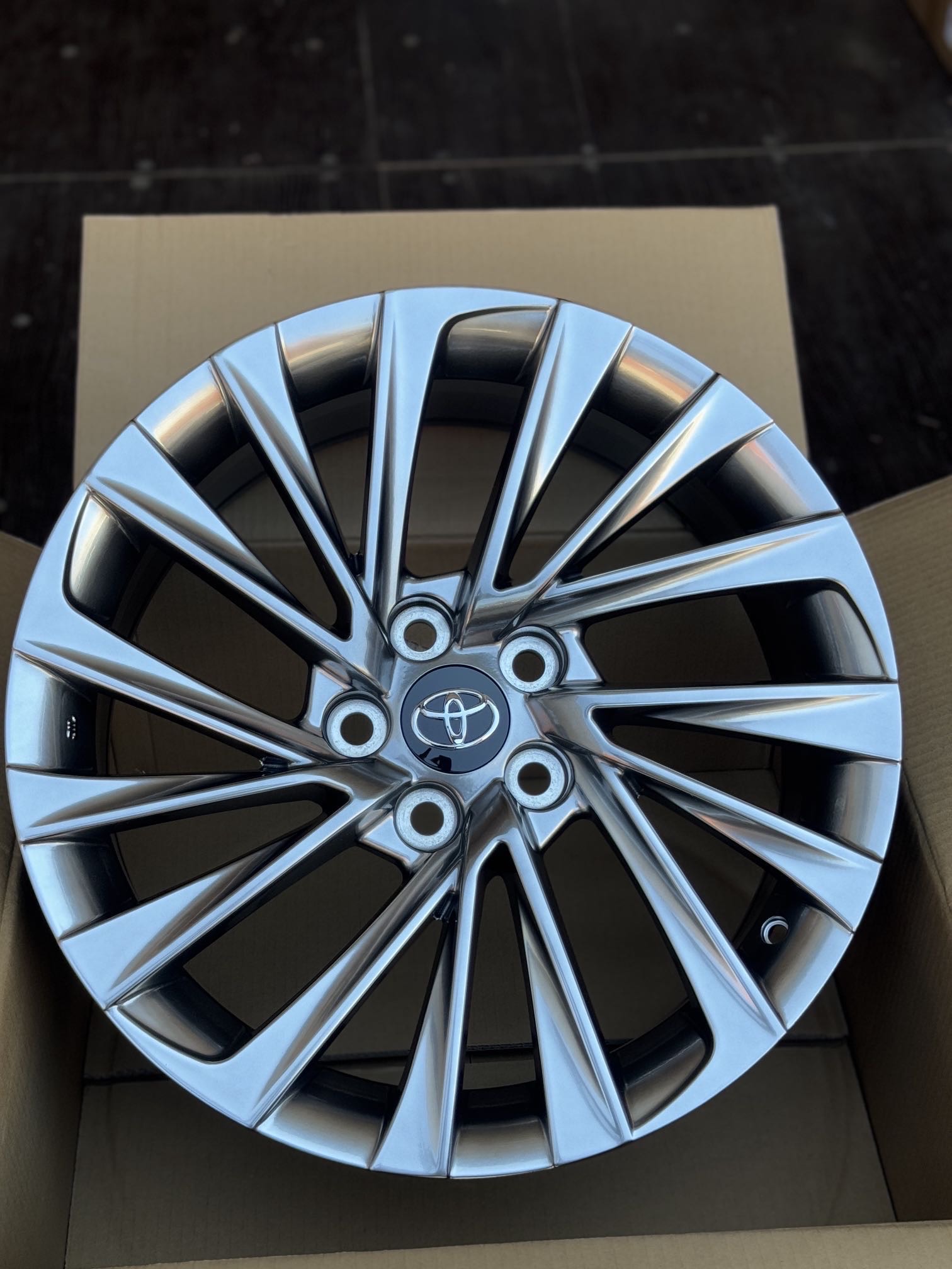 Диск RPL ANZ-0281 8x18 5/114.3 ET40 D60.1 HB