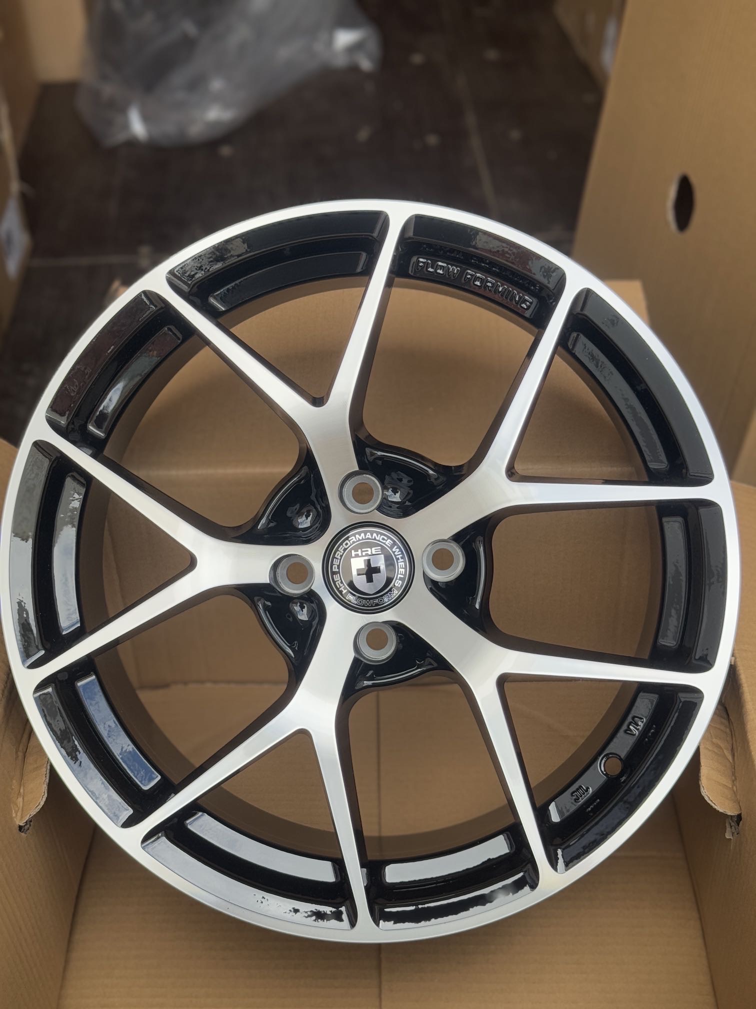 Диск RPL ANZ-5474 7.5x17 4/100 ET35 D67.1 BMF