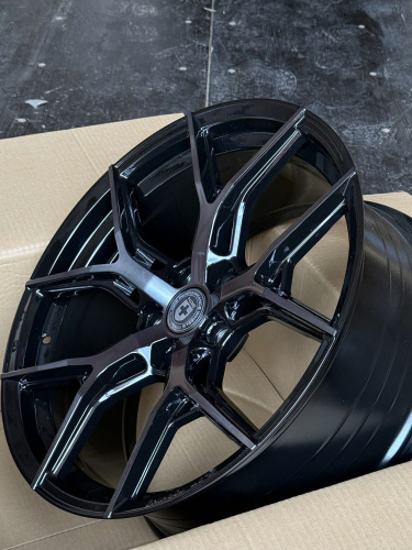 Диск RPL ANZ-5473 8.5x19 5/114.3 ET35 D67.1 BMF