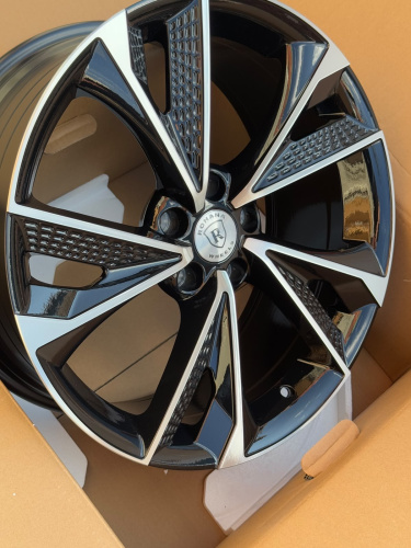 Диск RPL ANZ-5047 8.5x19 5/114.3 ET35 D73.1 MB