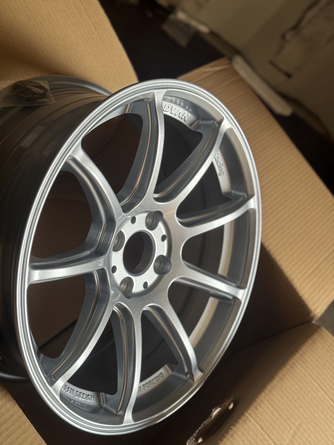 Диск RPL ANZ-9024 7.5x17 4/100 ET35 D67.1 Silver