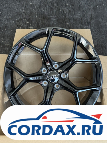 Диск STG TS-5598 8x18 5/112 ET42 D66.6 Glossy